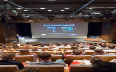Becas One Young World